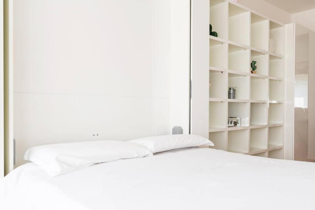 Bilocale Vista Sul Duomo Di Milano Apartment Ngoại thất bức ảnh