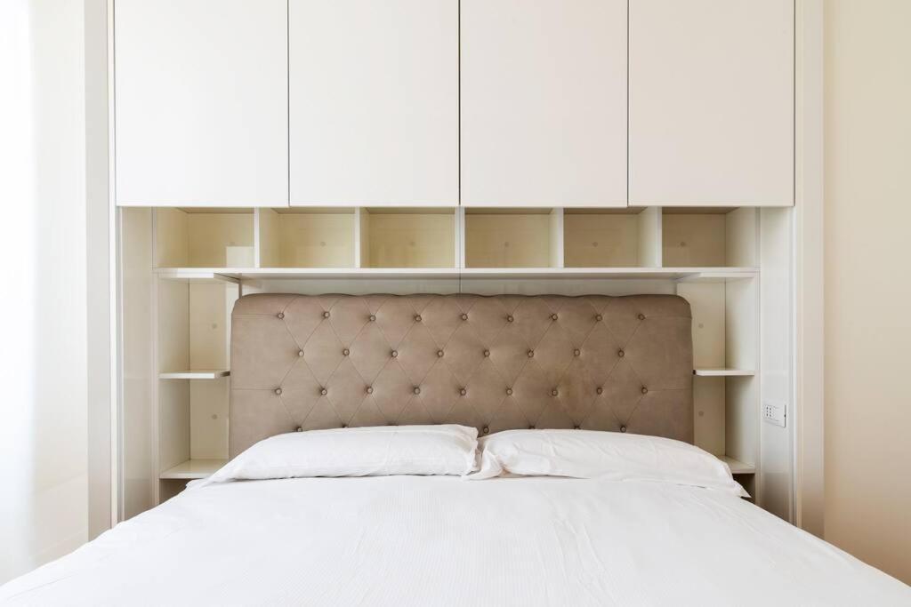 Bilocale Vista Sul Duomo Di Milano Apartment Ngoại thất bức ảnh