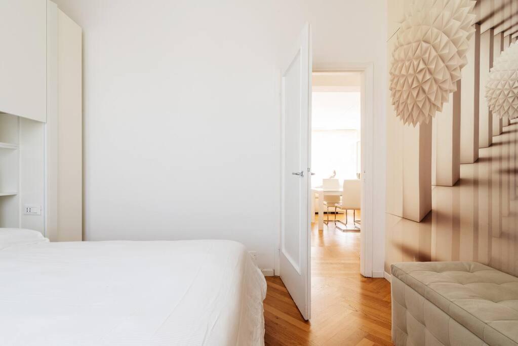 Bilocale Vista Sul Duomo Di Milano Apartment Ngoại thất bức ảnh